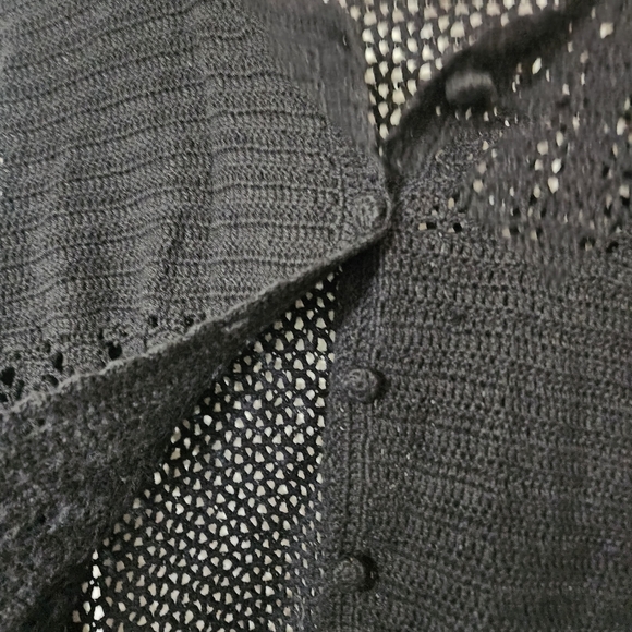 Vintage Tiara black crochet buttondown cardigan - Picture 4 of 7
